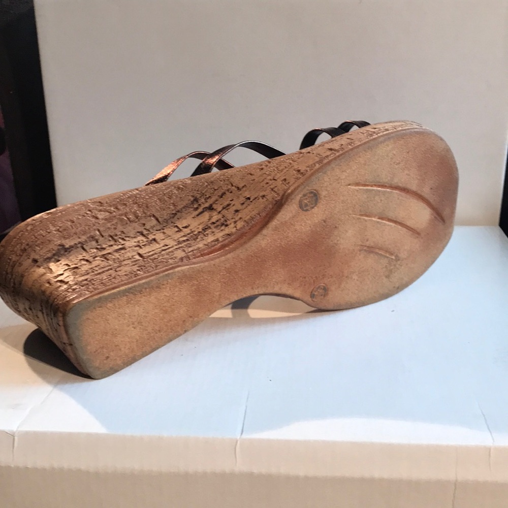 Sandals - Picture 3 of 3
